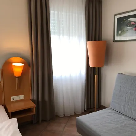 Hotel Dall'italiano Rocco Albshausen